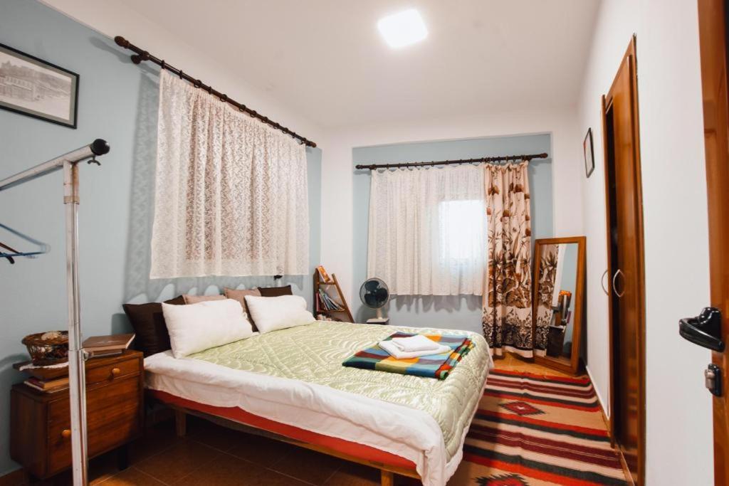 Апартаменты Bb Apartament Гирокастра Экстерьер фото